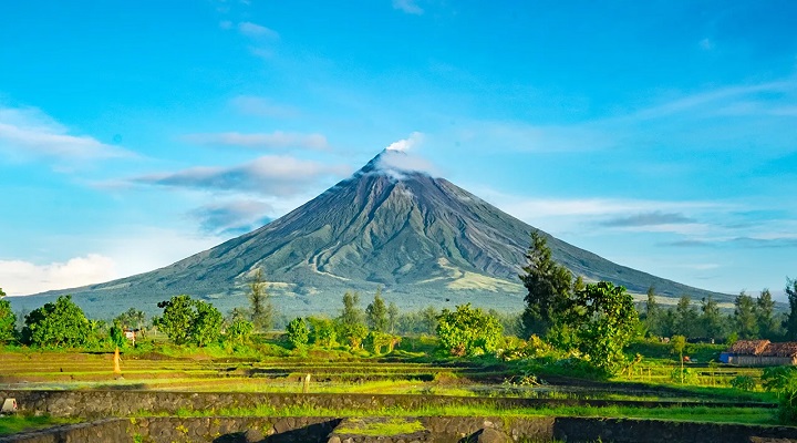 Mayon 1 Mayon Volcano